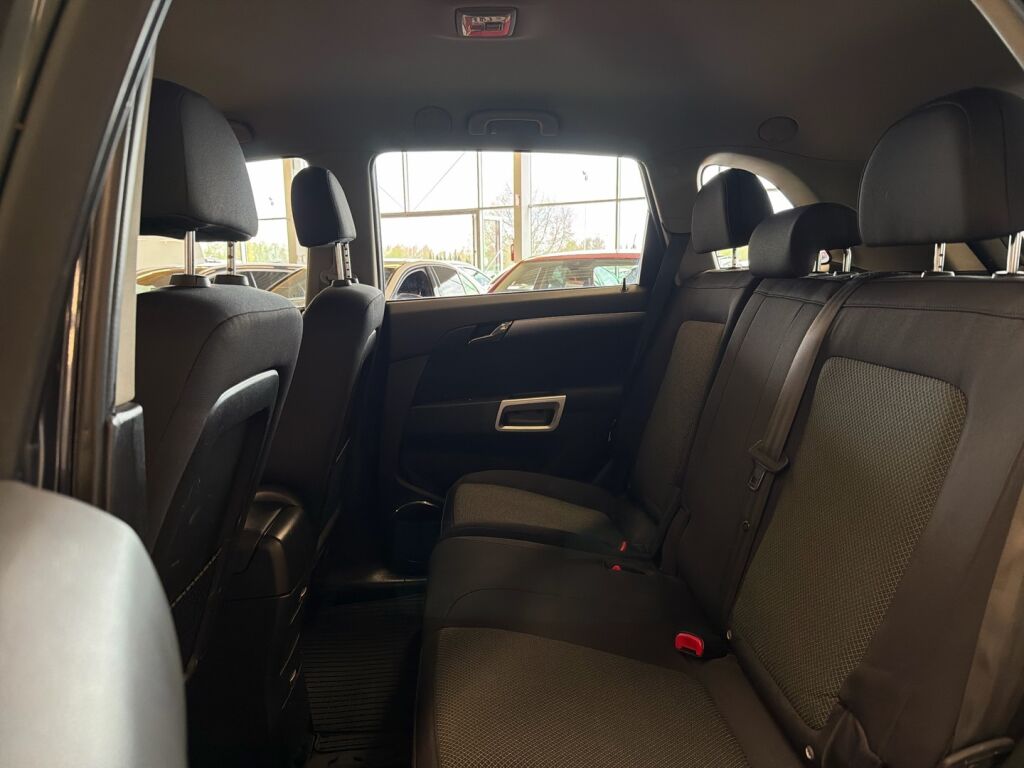 Opel Antara 2009 Harmaa
