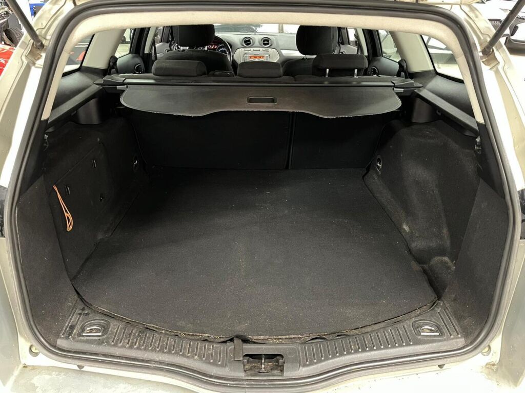 Ford Mondeo 2010 Harmaa