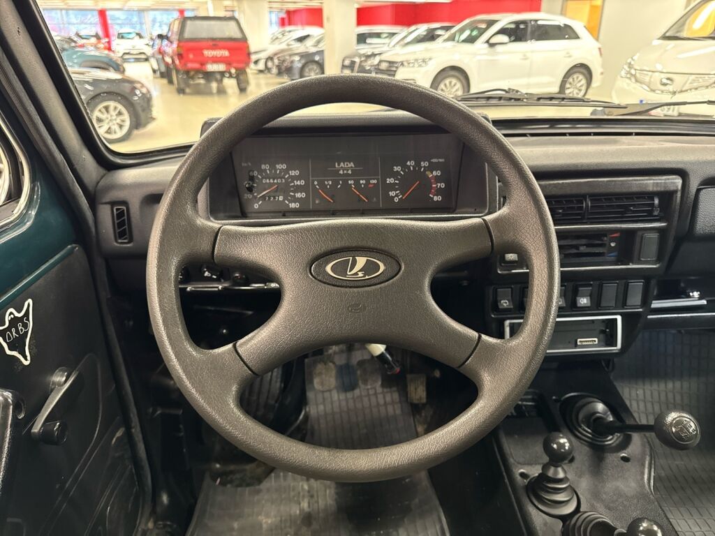 Lada Niva 4X4 2009 Vihreä
