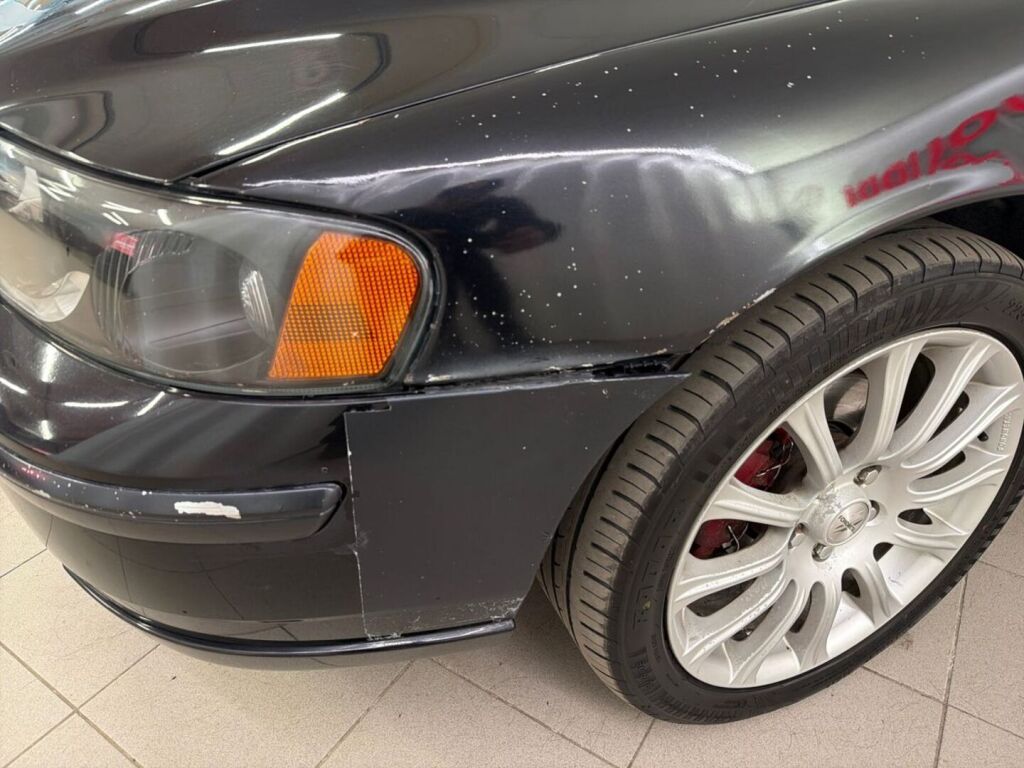 Volvo S60 2008 Musta