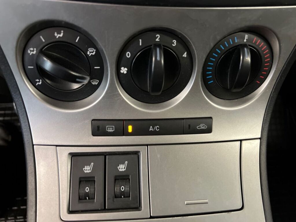 Mazda Mazda3 2009 Valkoinen