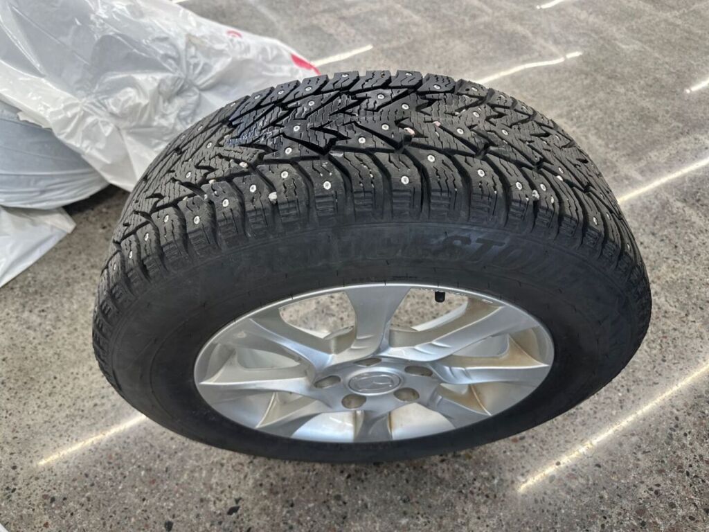 Mazda Mazda3 2010 Musta