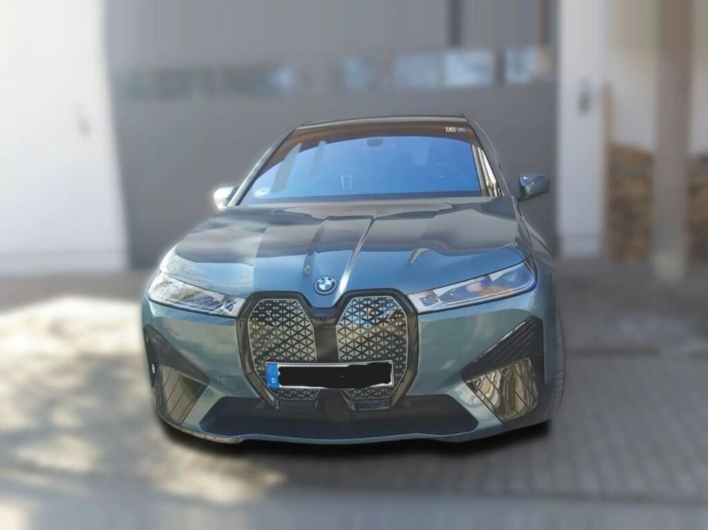 BMW iX 2021 