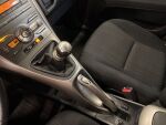 Toyota Auris 2009 Musta