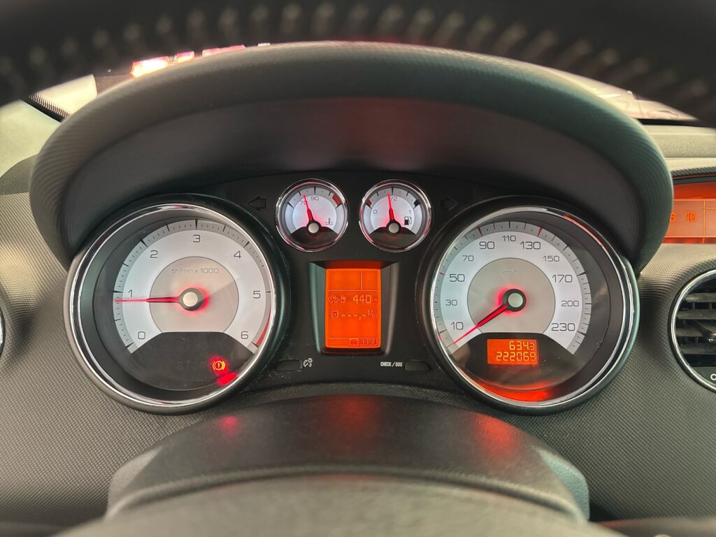 Peugeot 308 2009 Harmaa