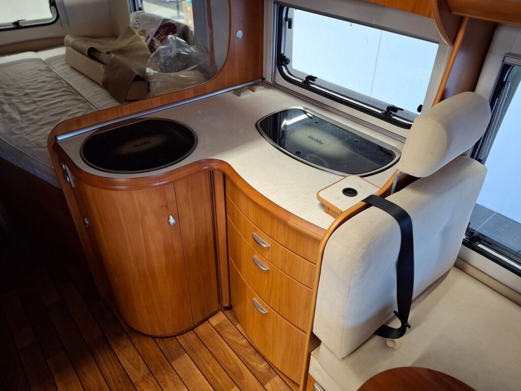 Hobby T 600 FC 2009 Valkoinen