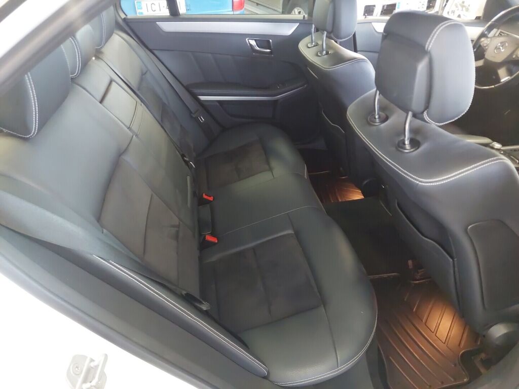 Mercedes-Benz E 2009 Valkoinen