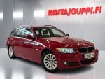 BMW 320 2009 Punainen