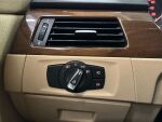 BMW 320 2009 Punainen