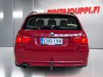 BMW 320 2009 Punainen