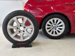 BMW 320 2009 Punainen