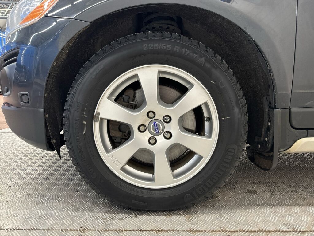 Volvo XC60 2009 Harmaa