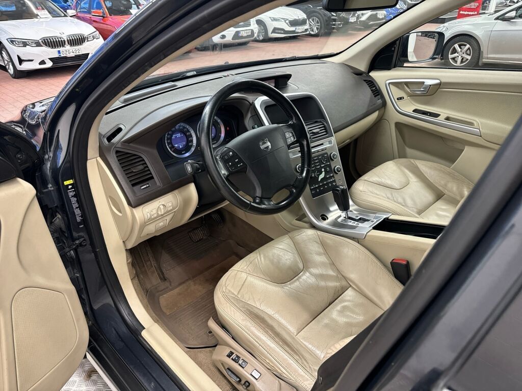 Volvo XC60 2009 Harmaa
