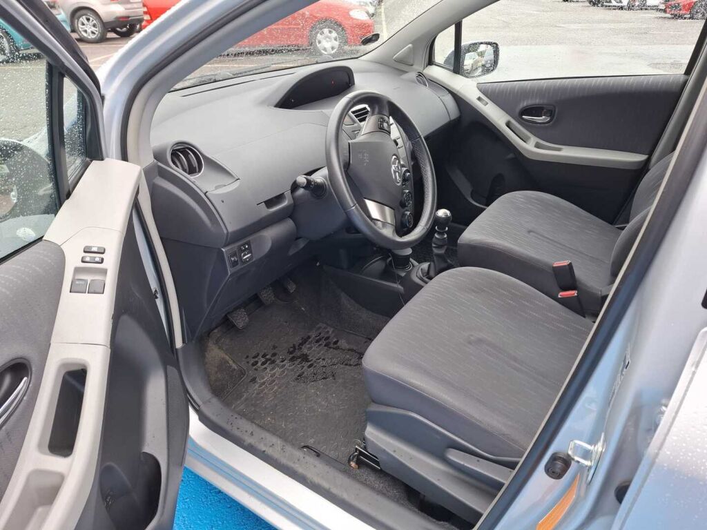 Toyota Yaris 2009 Hopea