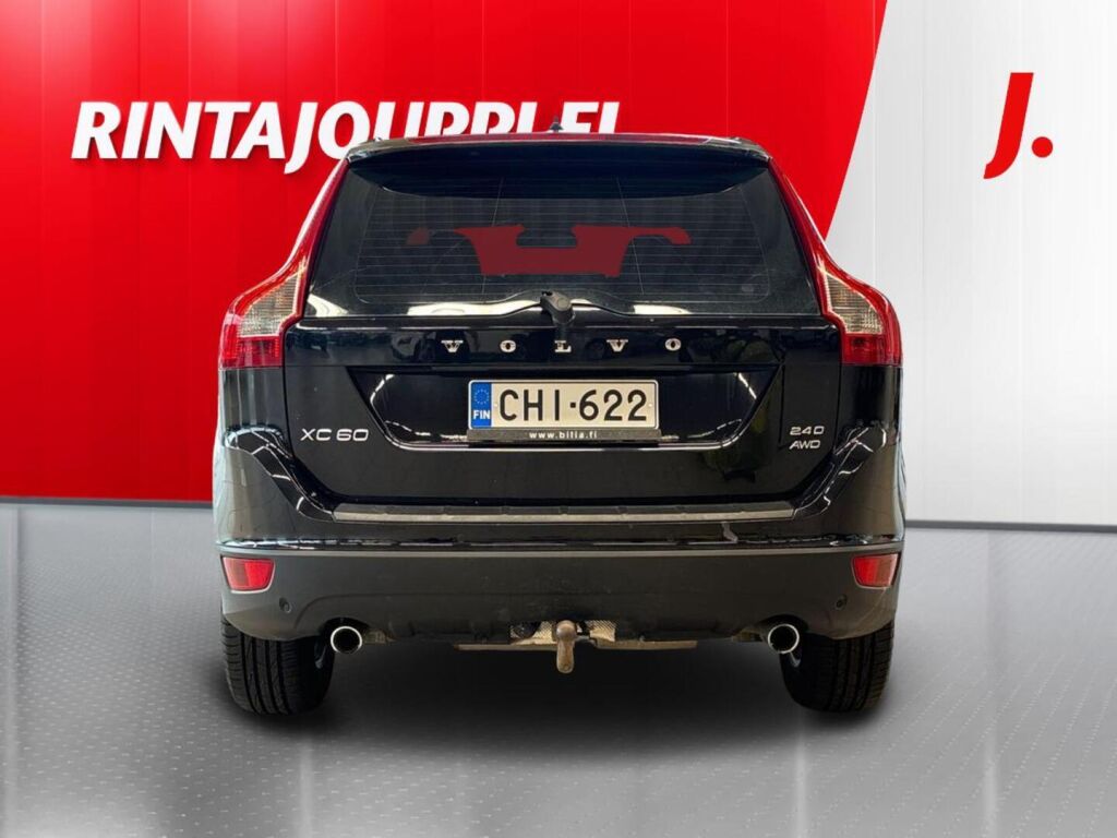 Volvo XC60 2009 Musta