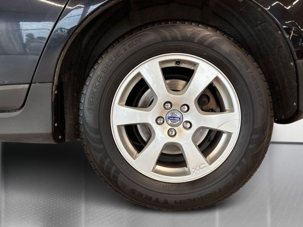 Volvo XC60 2009 Musta