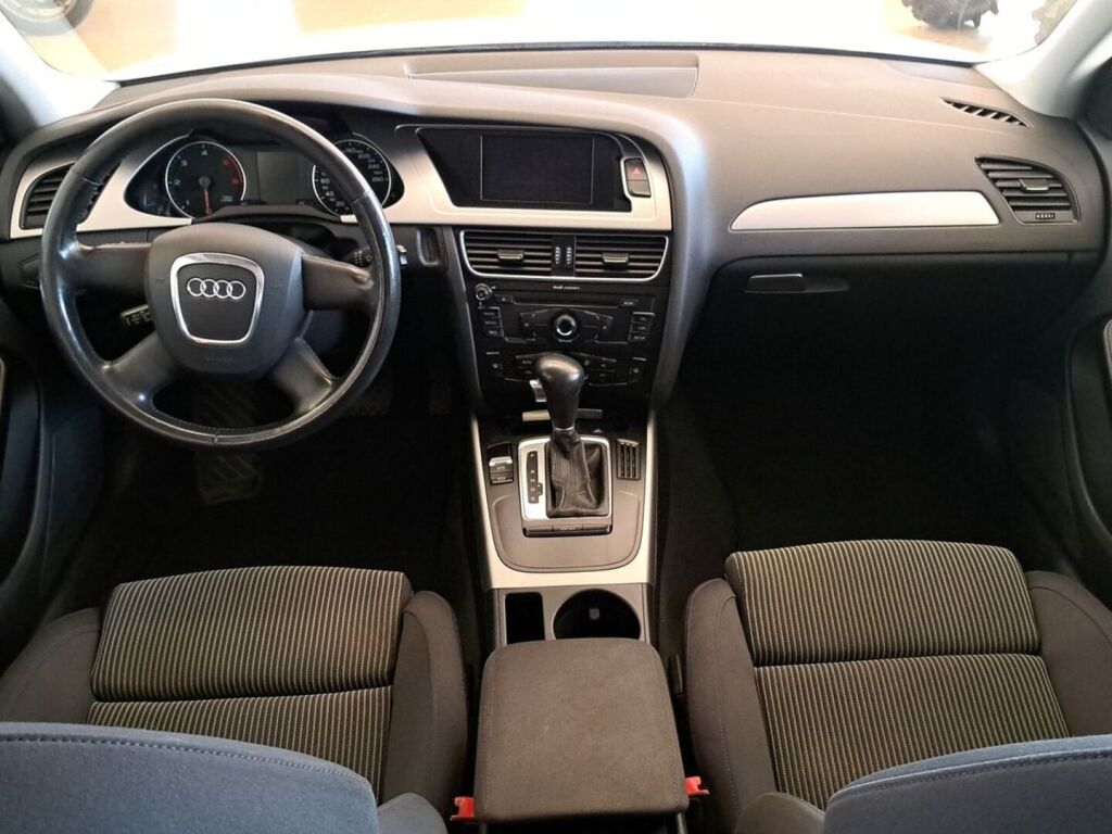 Audi A4 2009 Valkoinen