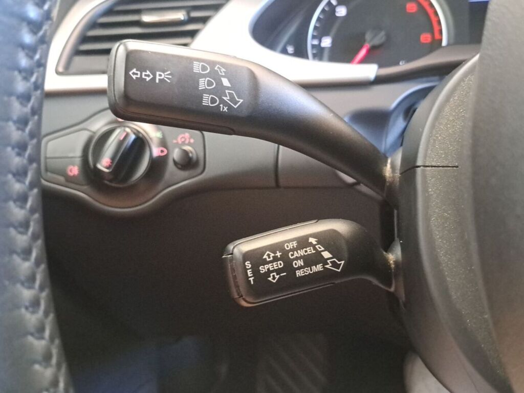 Audi A4 2009 Valkoinen