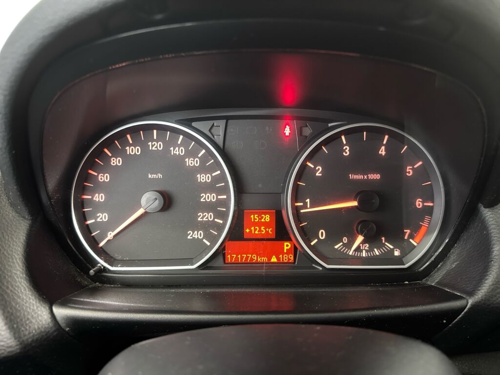 BMW 116 2009 Sininen