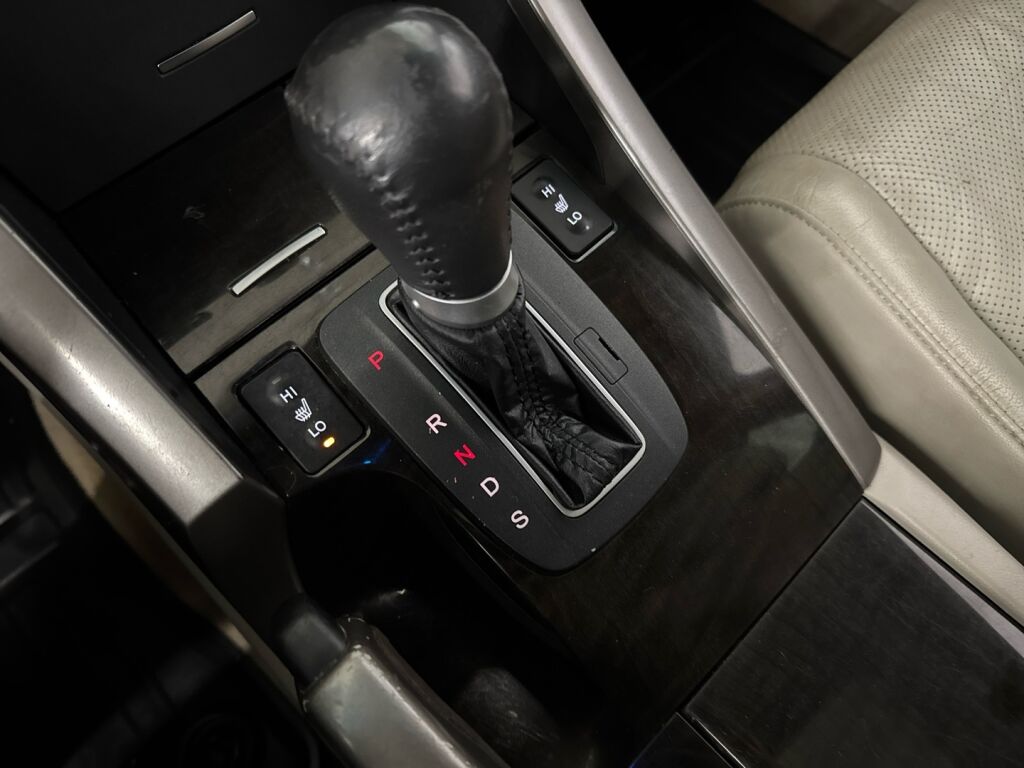 Honda Accord 2009 Harmaa