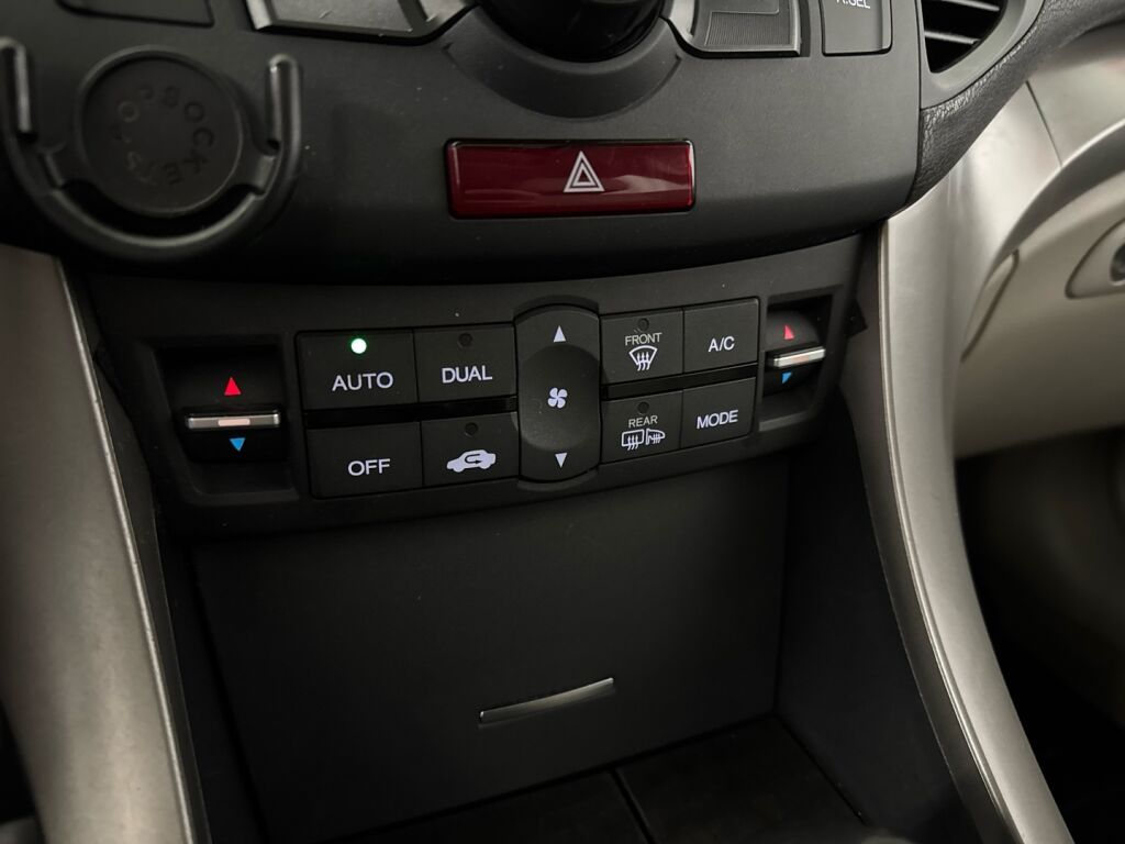 Honda Accord 2009 Harmaa