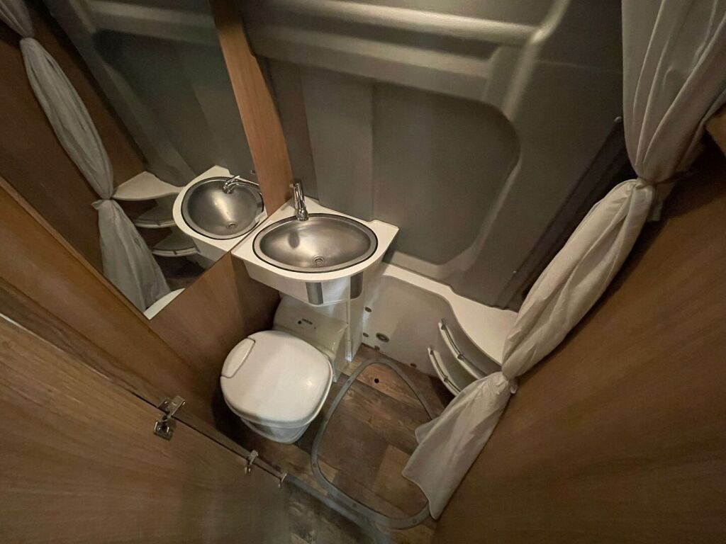 Dethleffs Globecar 2009 Hopea