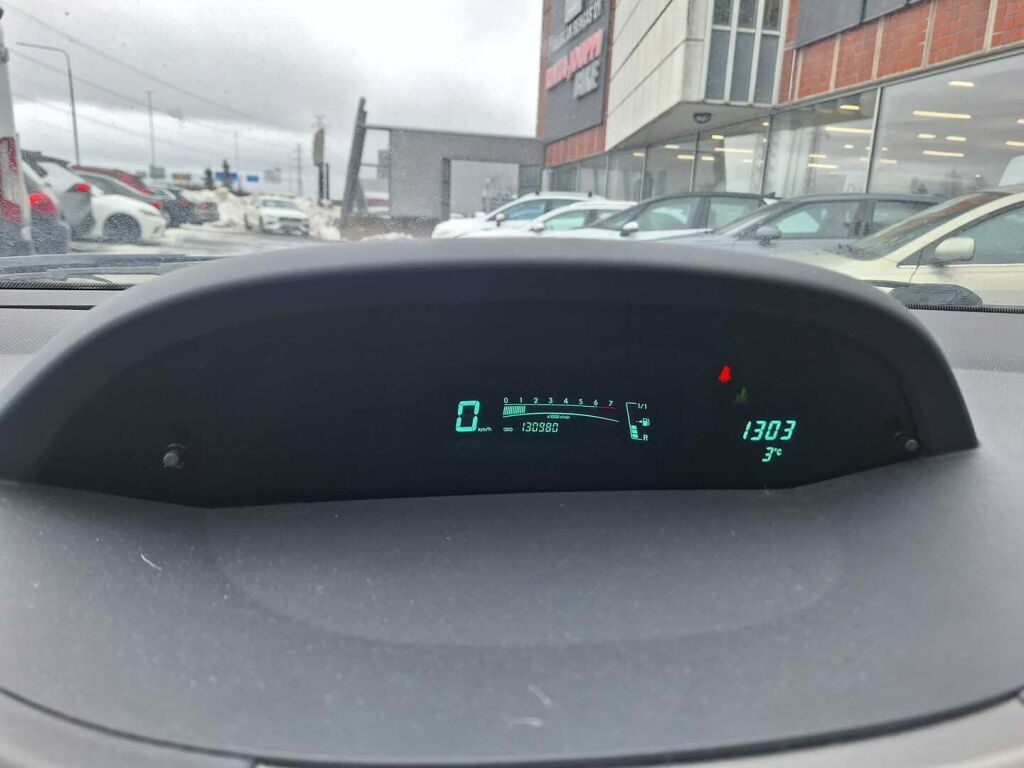 Toyota Yaris 2009 Hopea