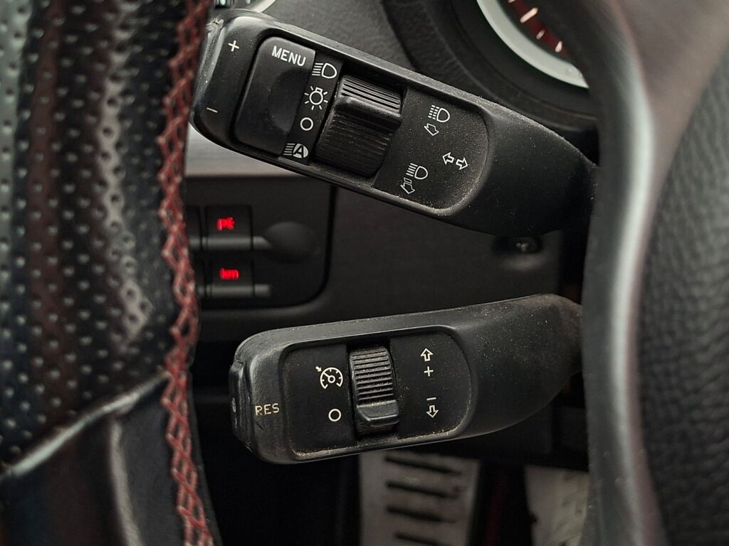 Alfa Romeo 159 2010 Musta