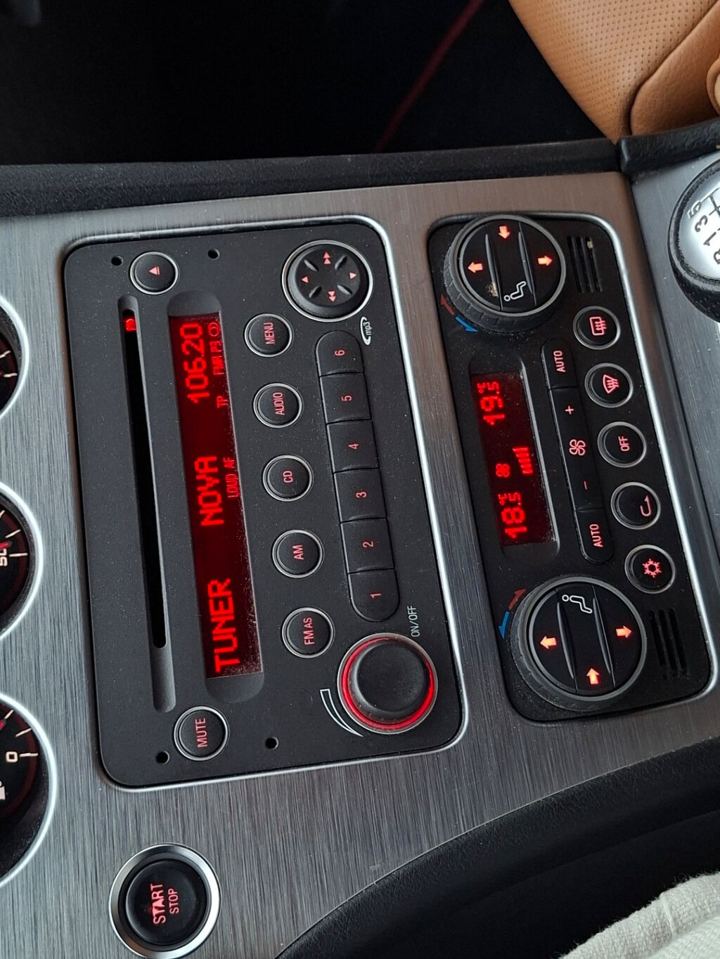 Alfa Romeo 159 2010 Musta