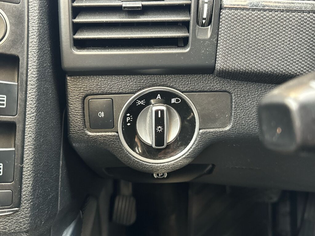 Mercedes-Benz GLK 2010 Harmaa