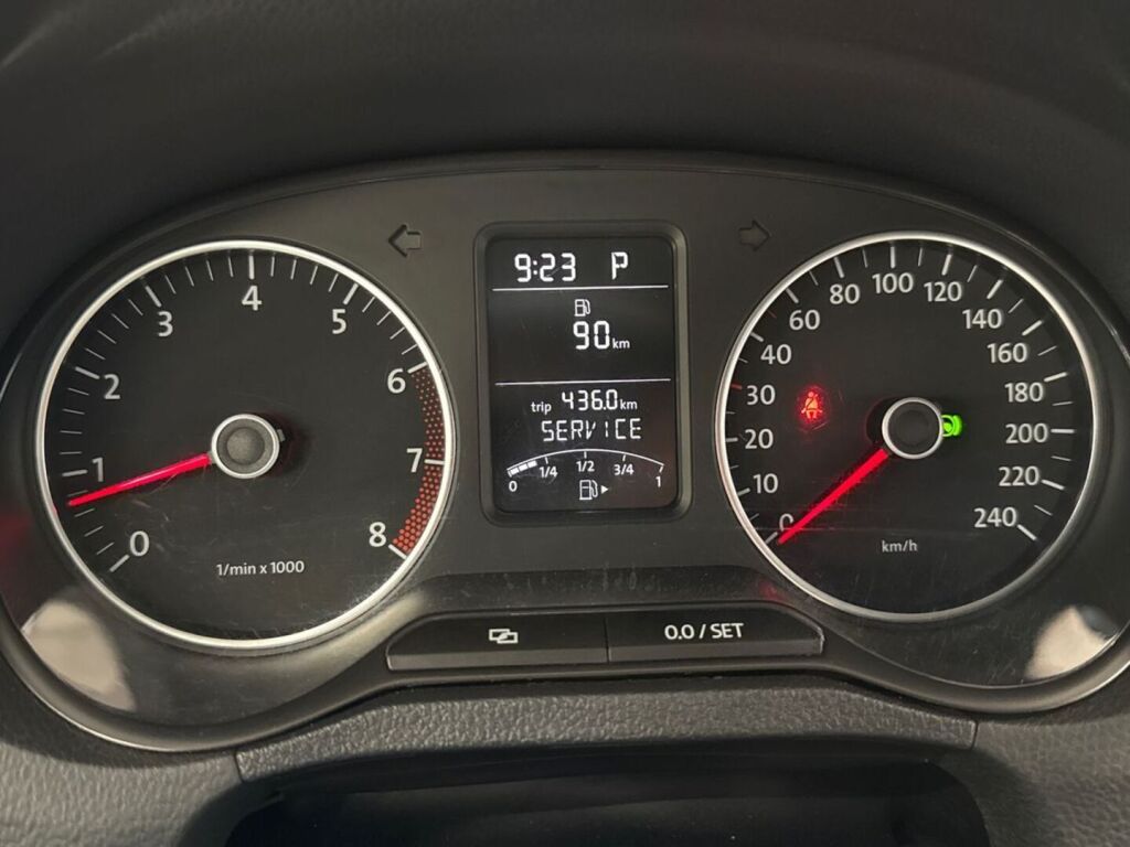 Volkswagen Polo 2010 Harmaa