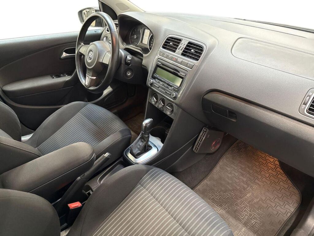 Volkswagen Polo 2010 Harmaa