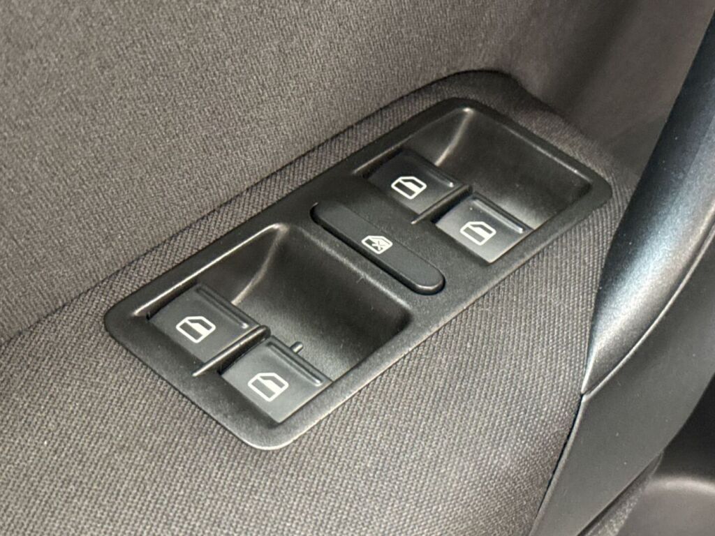 Volkswagen Polo 2010 Harmaa