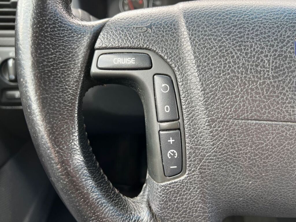 Volvo V70 2005 Sininen