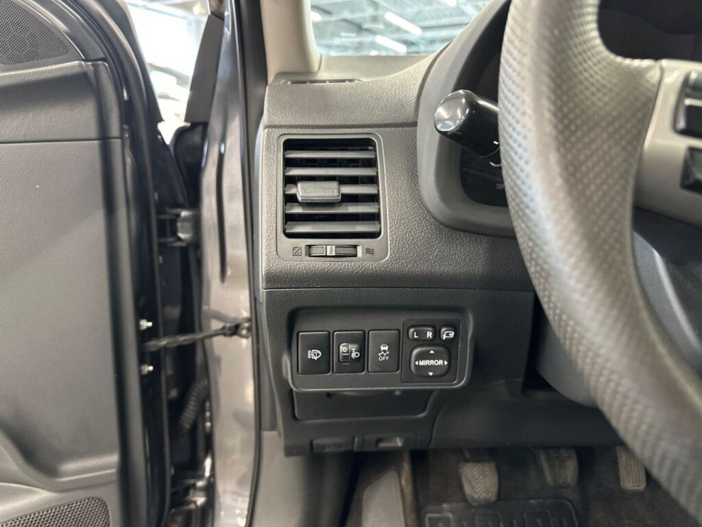 Toyota Corolla 2011 Harmaa