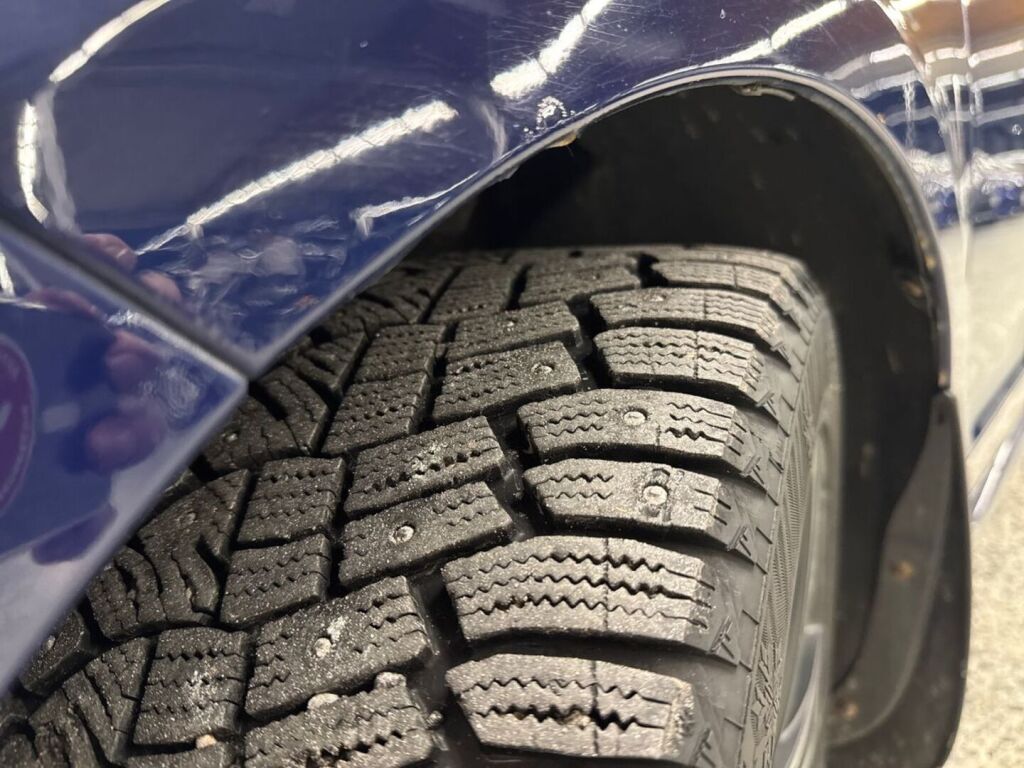 Skoda Superb 2010 Sininen