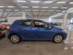 Toyota Auris 2010 Sininen