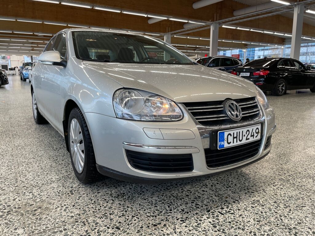Volkswagen Jetta 2010 Hopea