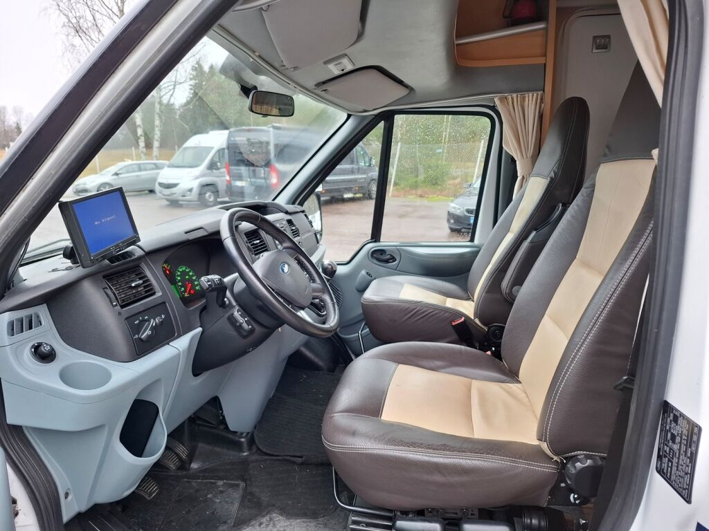 Sunlight T66 2010 Valkoinen