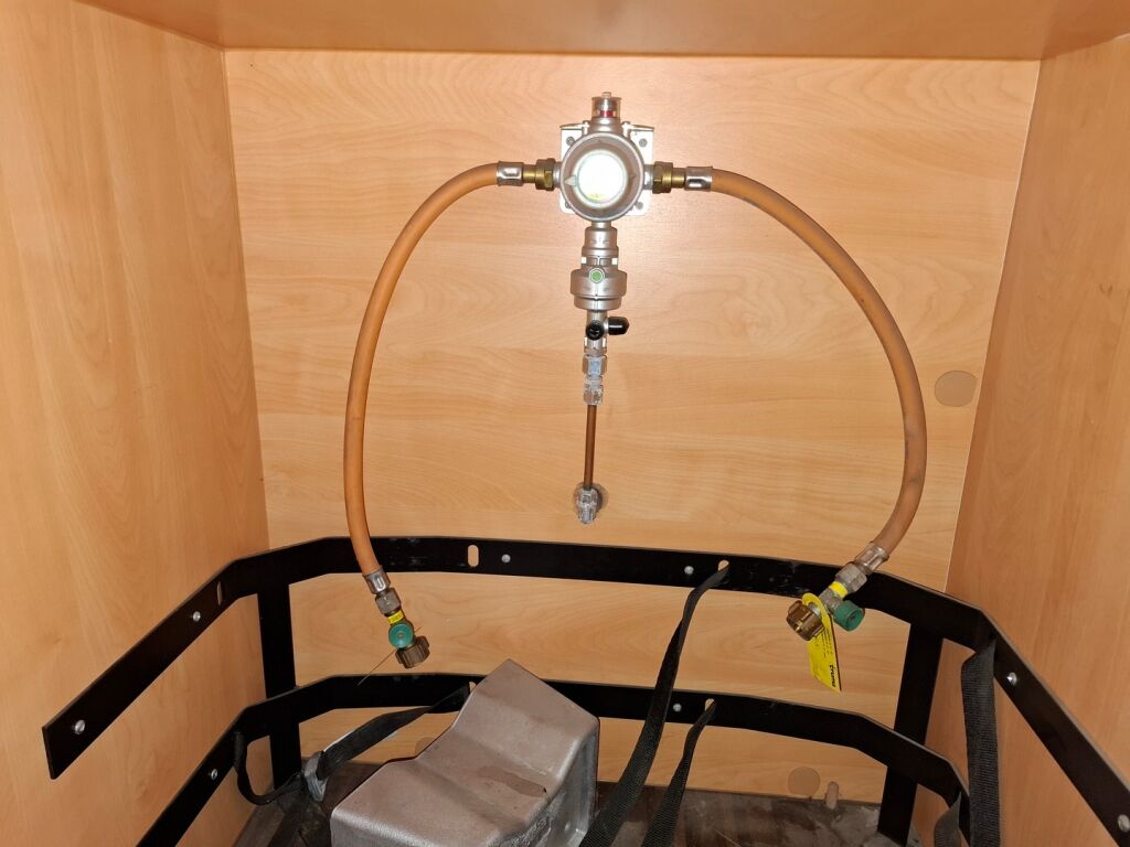 Sunlight T66 2010 Valkoinen