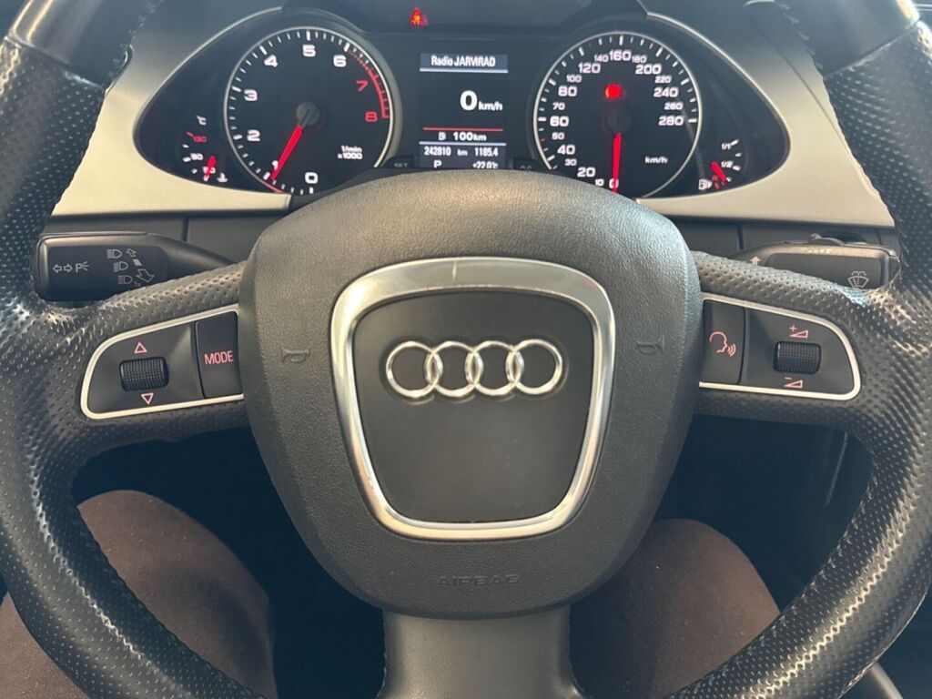 Audi A4 2010 Ruskea (beige)