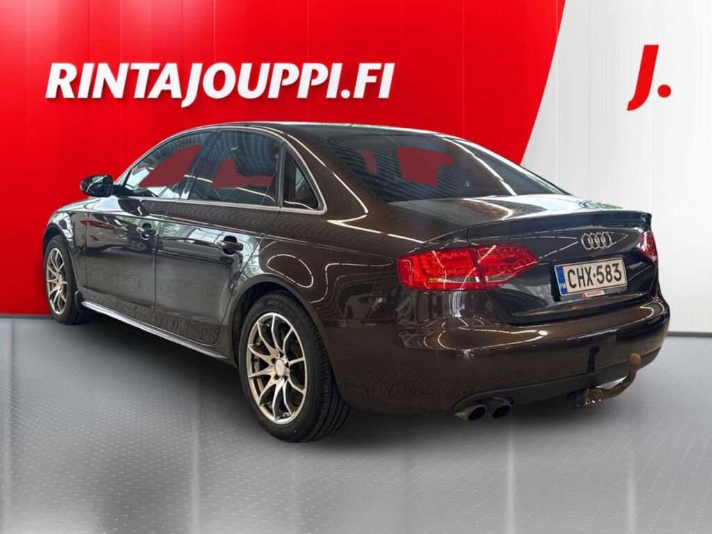 Audi A4 2010 Ruskea (beige)
