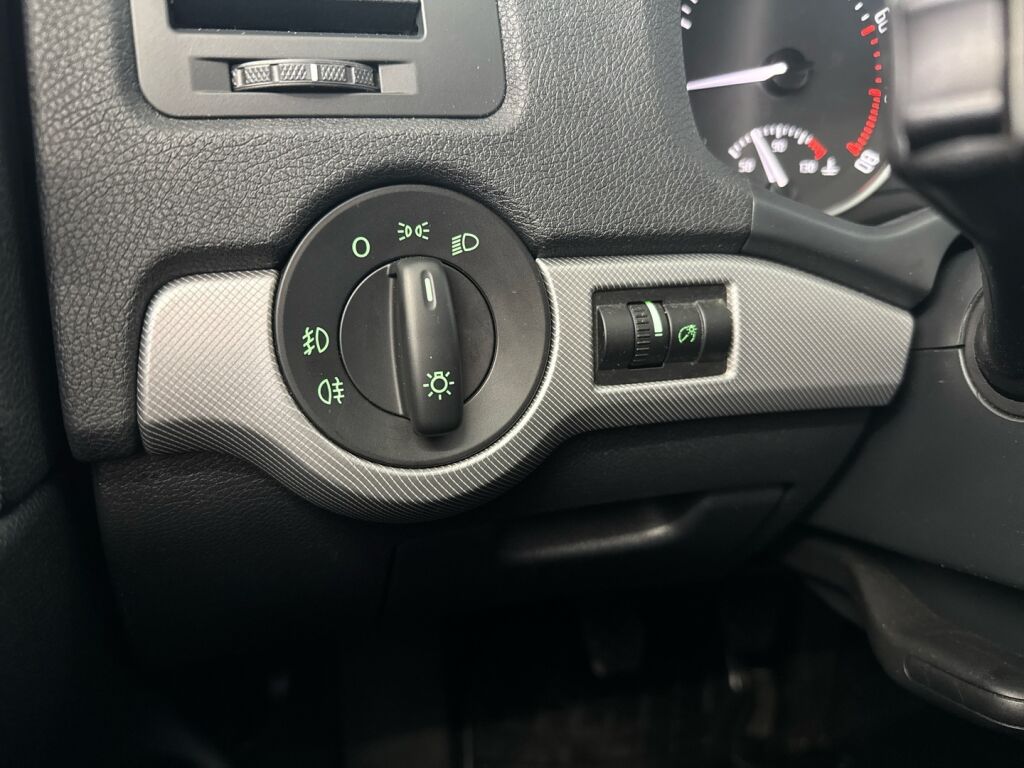 Skoda Octavia 2011 Sininen