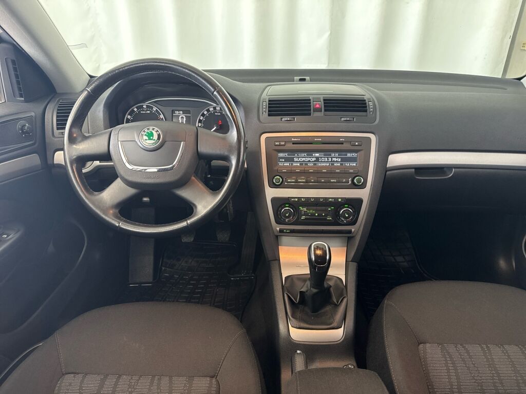 Skoda Octavia 2011 Sininen