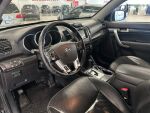 Kia Sorento 2011 Musta
