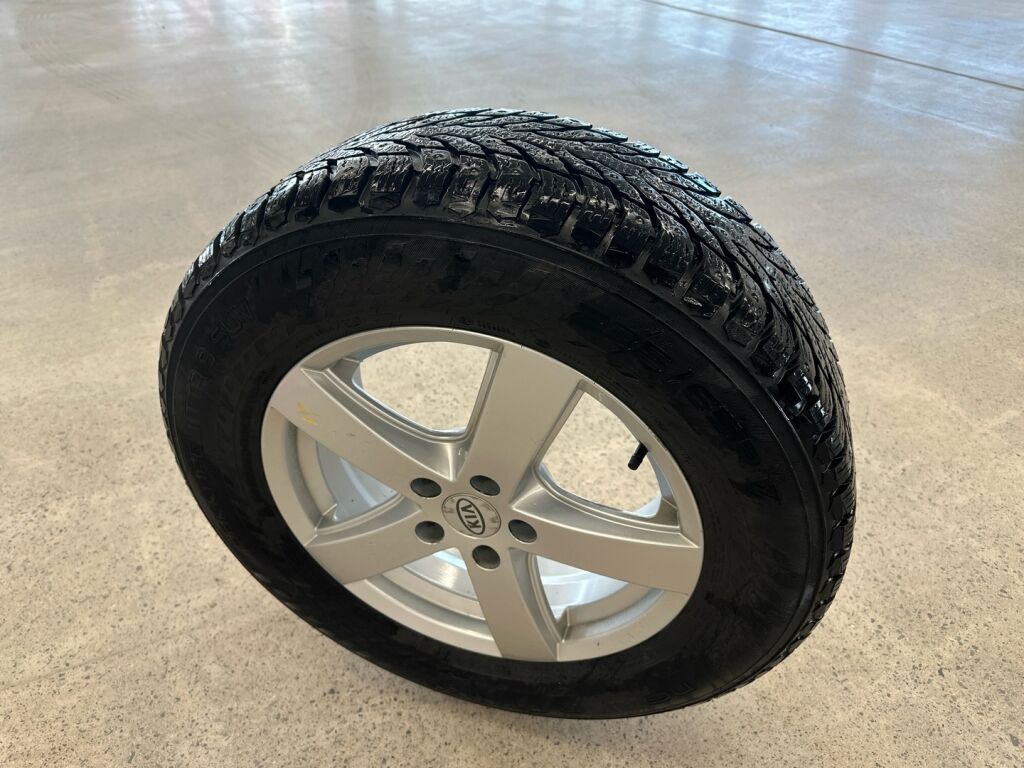 Kia Sorento 2011 Musta