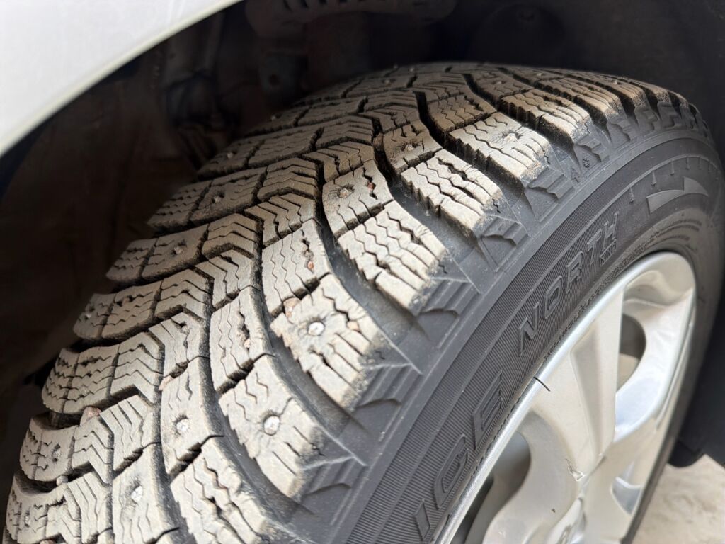 Volkswagen Polo 2011 Harmaa