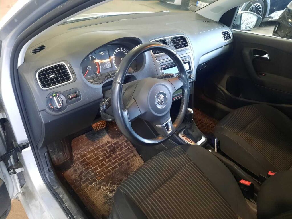 Volkswagen Polo 2011 Harmaa