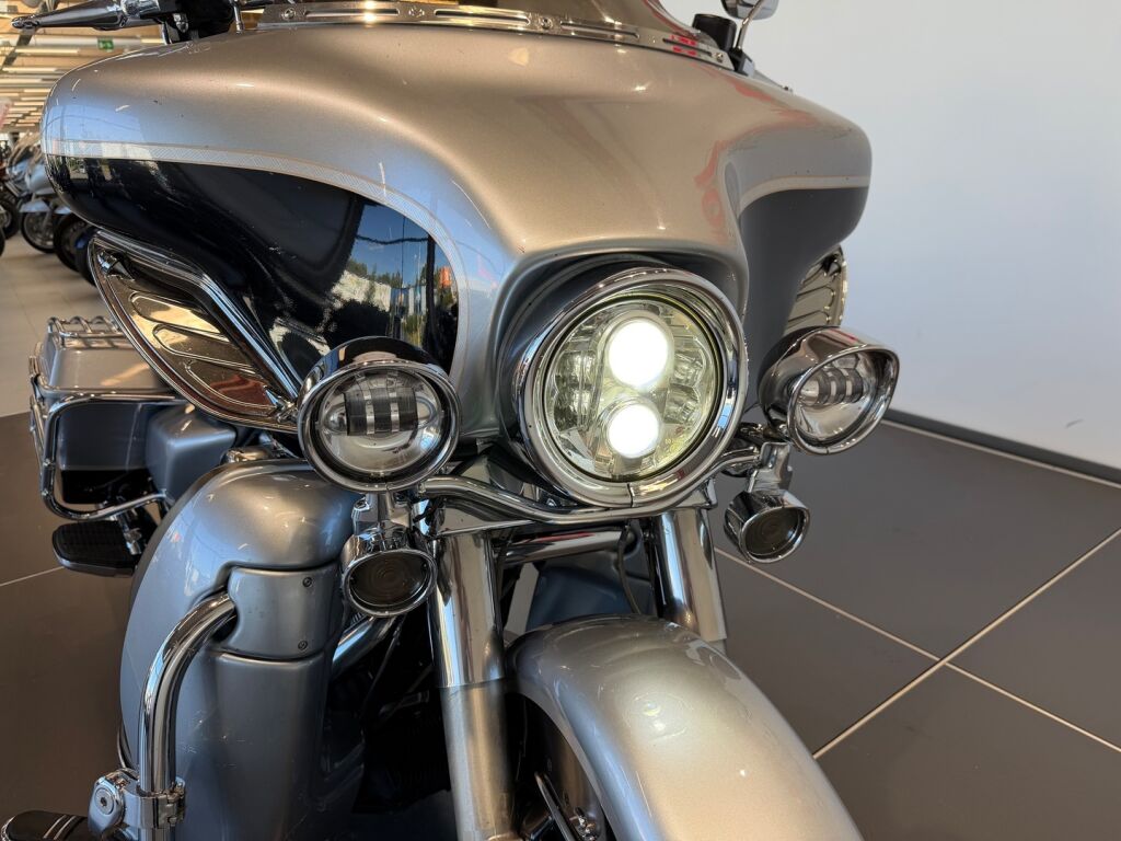 Harley-davidson TOURING 2003 