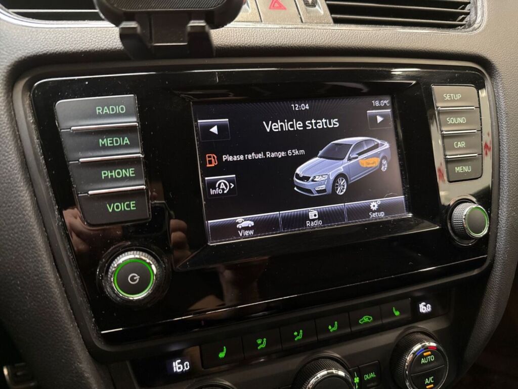 Skoda Octavia 2014 Sininen